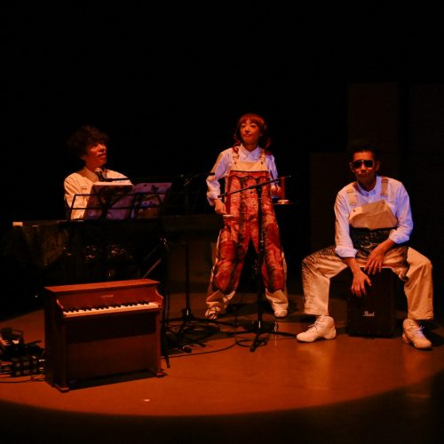 ファミリーシアター「へんてこうじょう 」